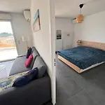 Apartment T2 Muses *