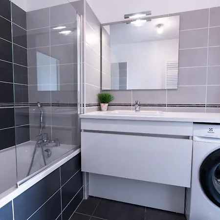 Apartamento T2 Muses Le Crès